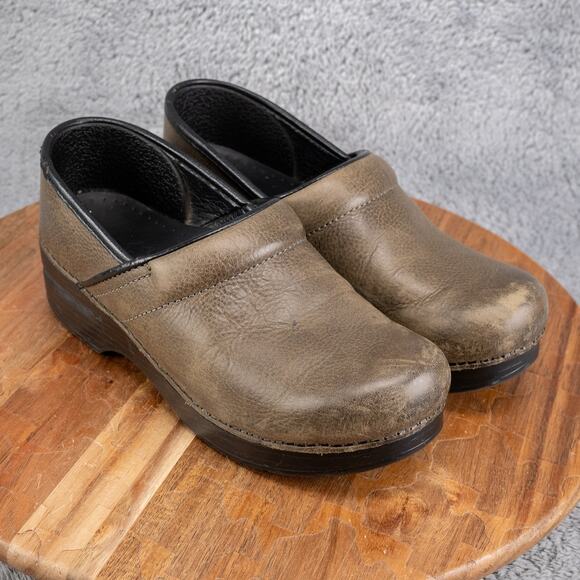 Dansko Professional Sz 38/7.5-8 Green Distressed Leather Clogs Work - Picture 1 of 8
